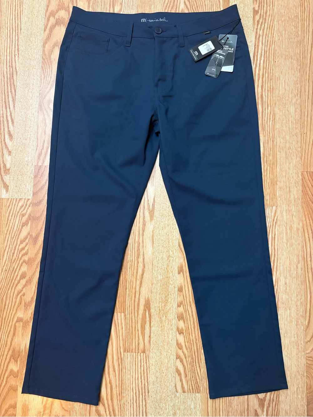 Travis Mathew Level Up Performance Golf Pants Mens size 35x30 NWT